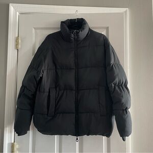 Oversized Black Puffer from Girlfriend Collective size M 100% recycled